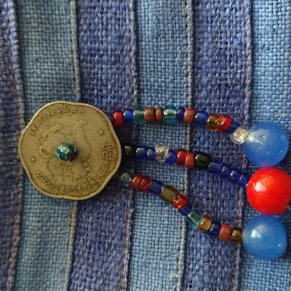 Retro cross body bag from the 90s - Picture 4 of 7